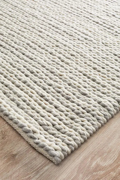 Afroza 327 White Wool and Viscose Rug Unitex