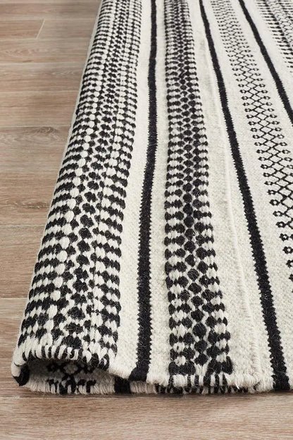 Afroza 328 White Wool  Rug Unitex