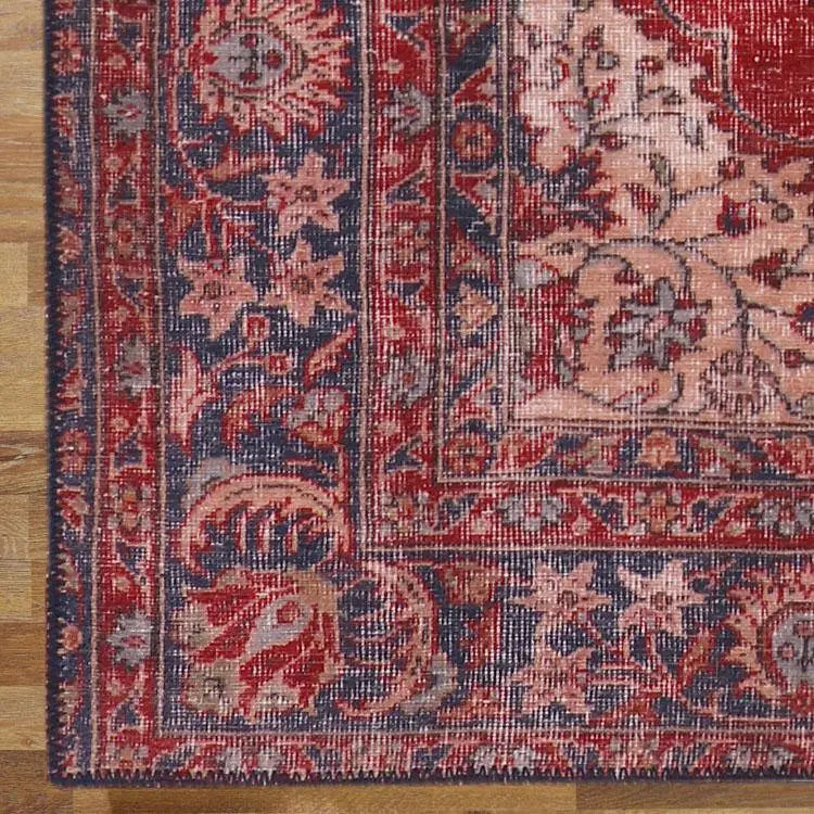 Devosion Vintage 2017 Red Rug Saray Rugs