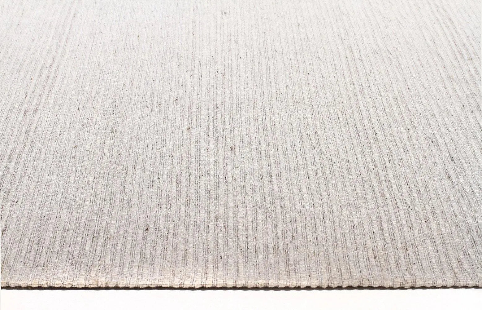 Fantasy 5056 Ivory Wool and Viscose Rug Unitex