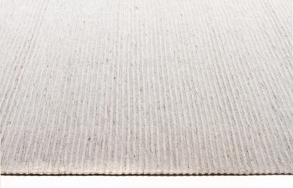 Fantasy 5056 Ivory Wool and Viscose Rug Unitex