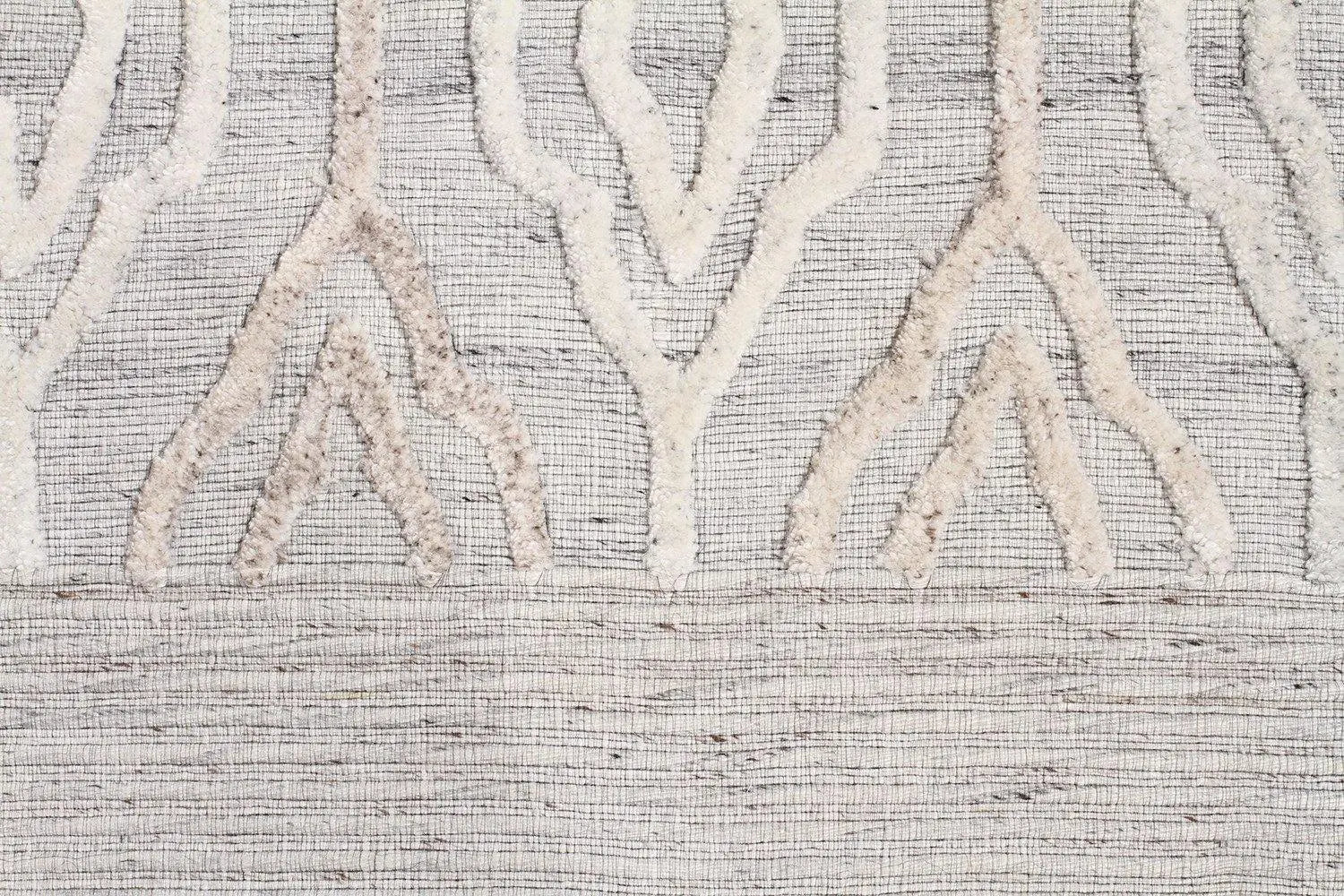 Fantasy 5056 Ivory Wool and Viscose Rug Unitex