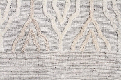 Fantasy 5056 Ivory Wool and Viscose Rug Unitex