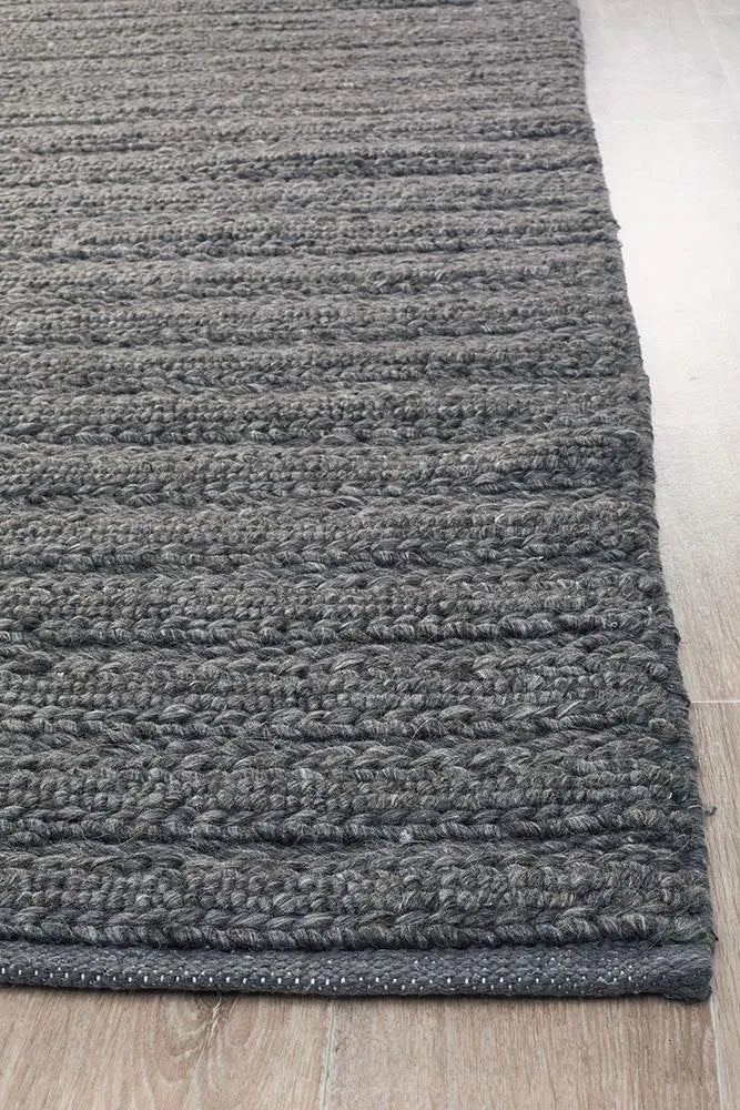 Howard 801 Charcoal Wool and Viscose Rug Unitex