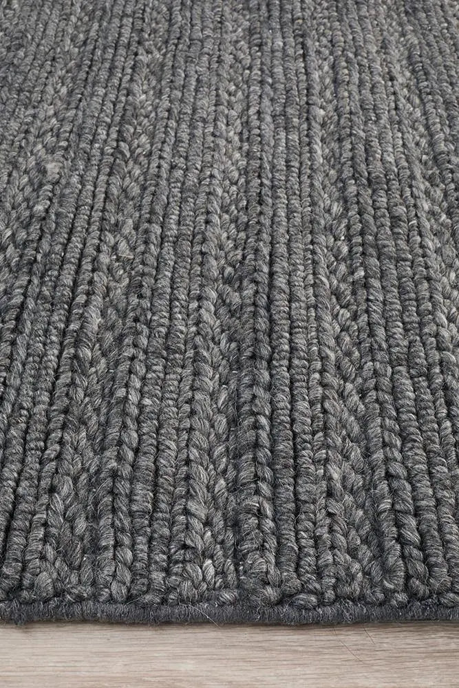Howard 801 Charcoal Wool and Viscose Rug Unitex