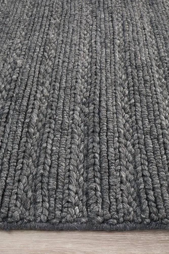 Howard 801 Charcoal Wool and Viscose Rug Unitex
