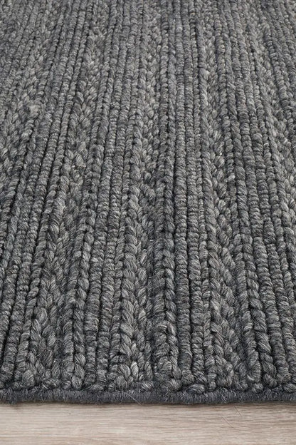 Howard 801 Charcoal Wool and Viscose Rug Unitex