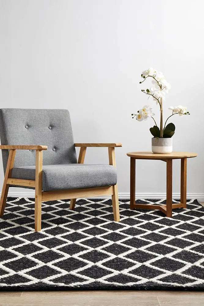 Hoxton hand loomed Black wool Rug RUG CULTURE