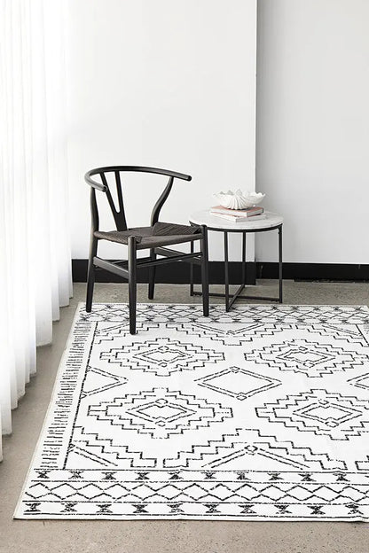 Kinder Leeroy White Rug RUG CULTURE