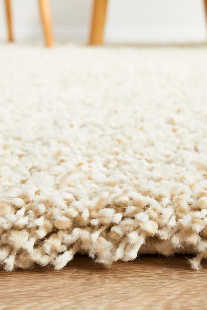 Lara Cream shaggy Rug Unitex