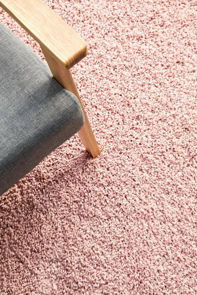 Lara Pink shaggy Rug Unitex