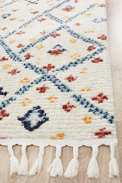 Melisa 111 White Fringe Rug Unitex