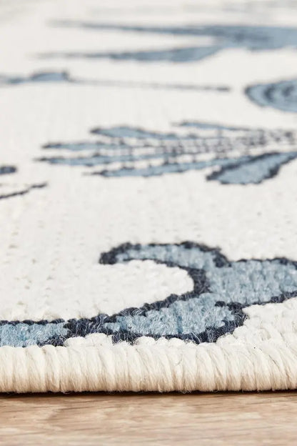 Outdoor Bird sea White Rug RUG CULTURE