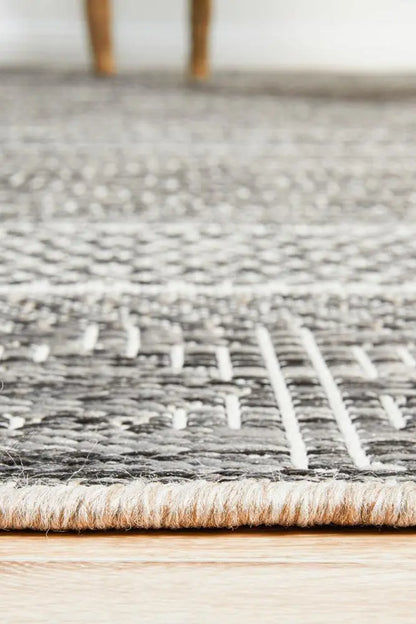 Outdoor Terrace  arrow Grey Rug Rug Culture