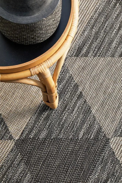 Outdoor Terrace White  Black Rug Rug Culture