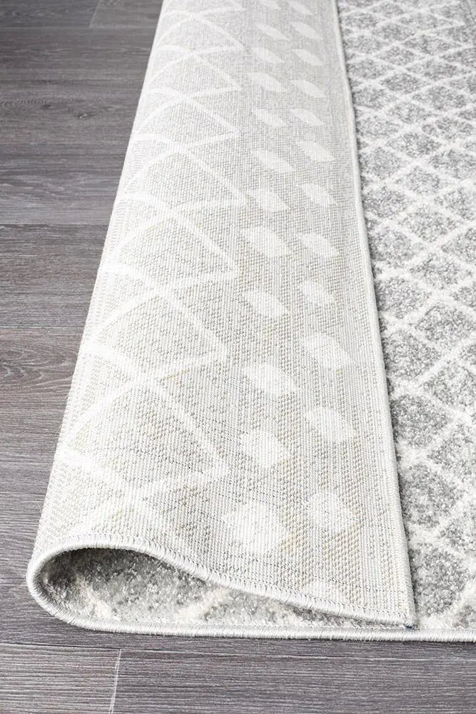 Sahra 454 Silver Hallway Runner Unitex