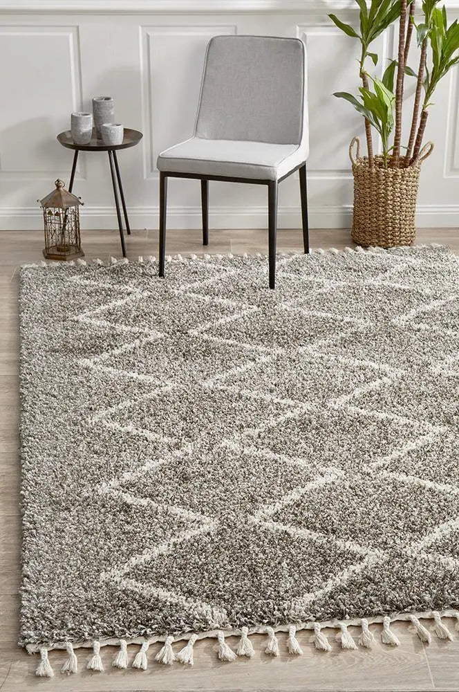 Sila 11 Grey Shaggy Rug Unitex