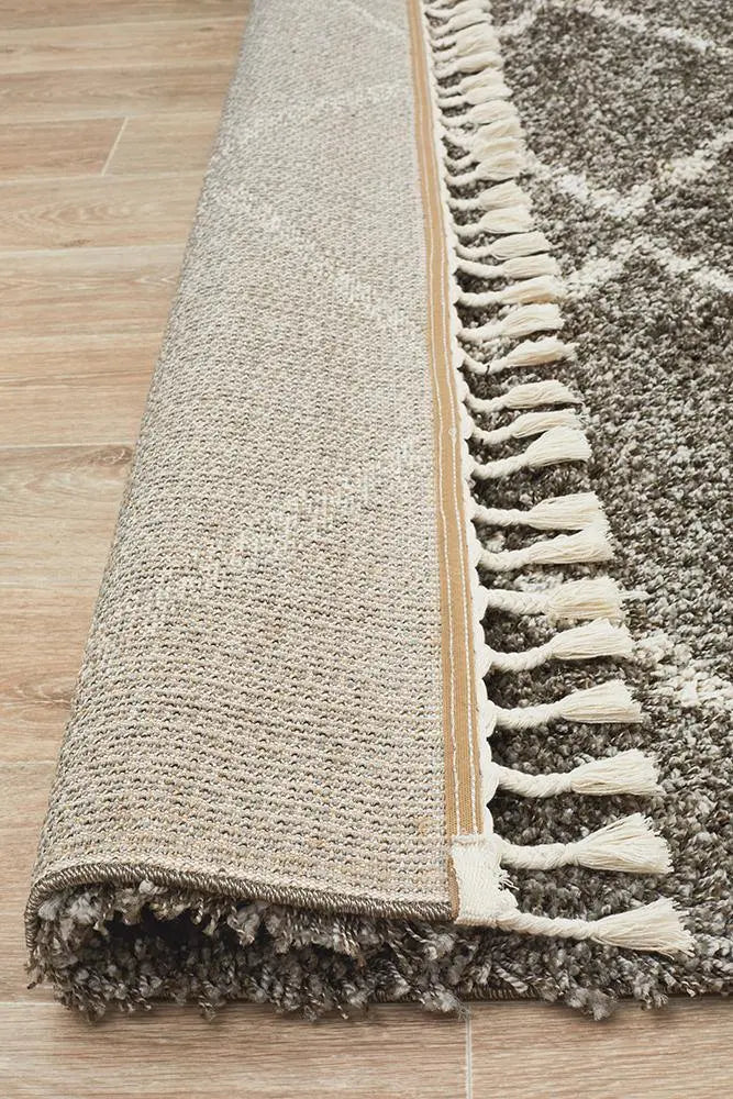 Sila 11 Grey Shaggy Rug Unitex