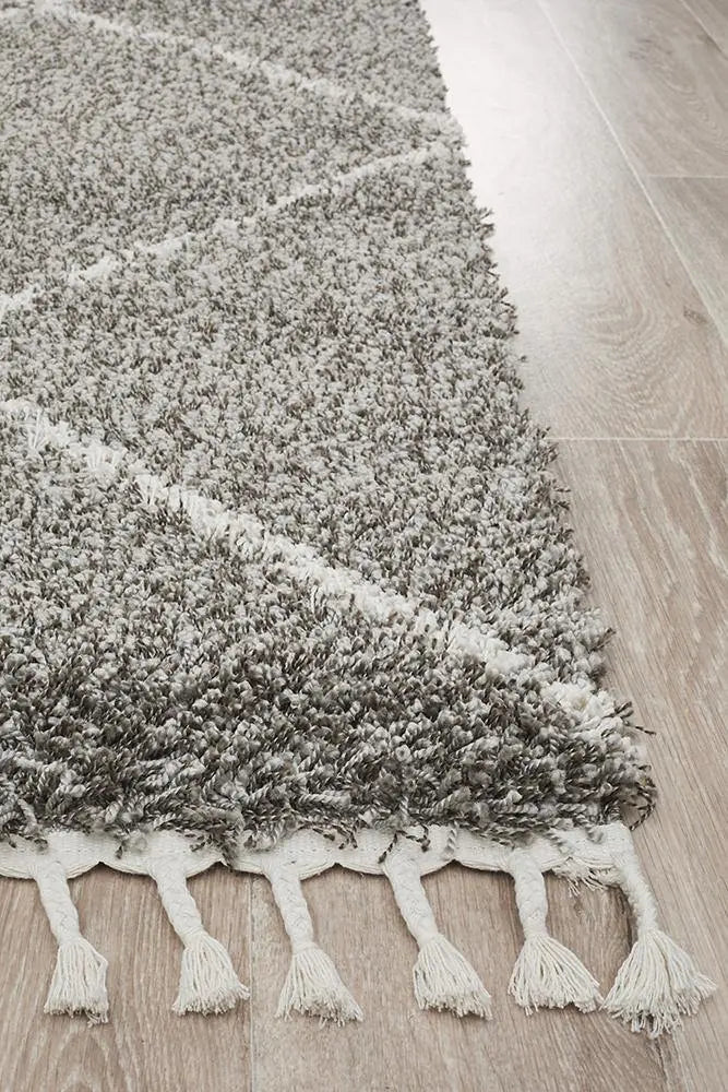 Sila 22 Grey Shaggy Rug Unitex
