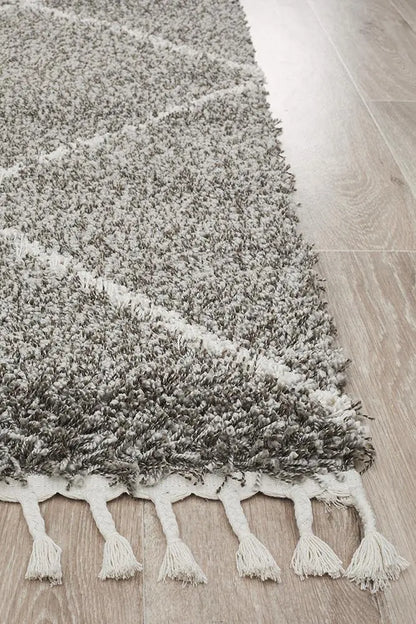 Sila 22 Grey Shaggy Rug Unitex
