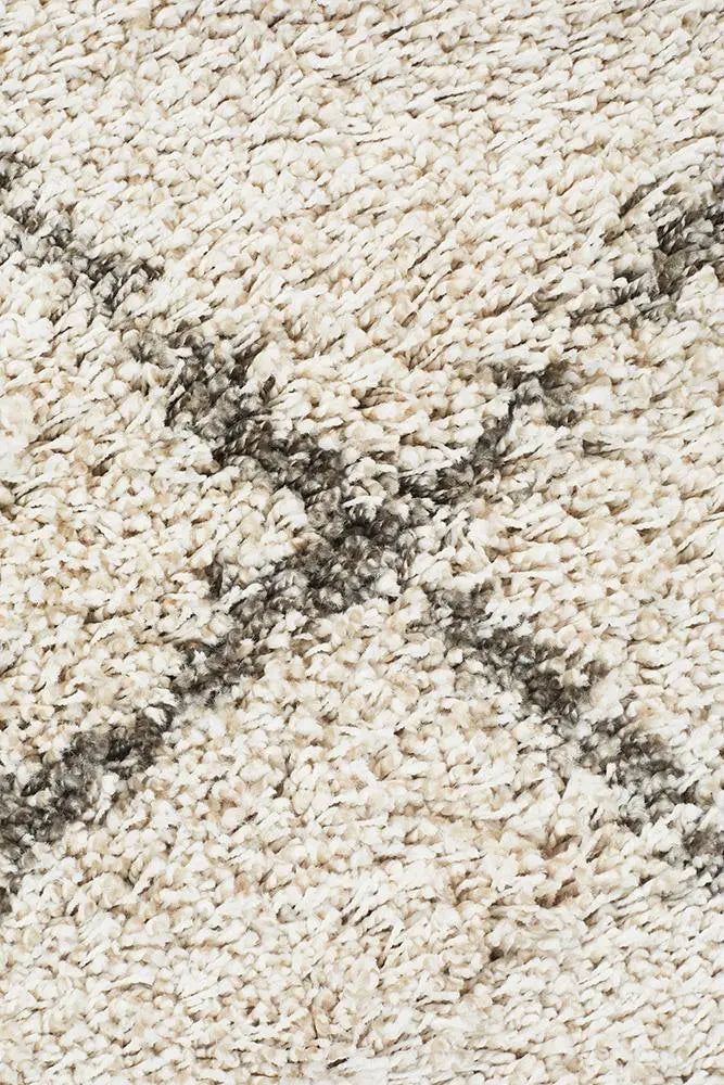 Sila 22 Natural Shaggy Rug Unitex