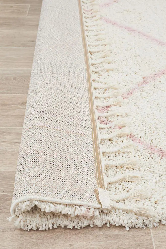 Sila 22 Pink Shaggy Rug Unitex