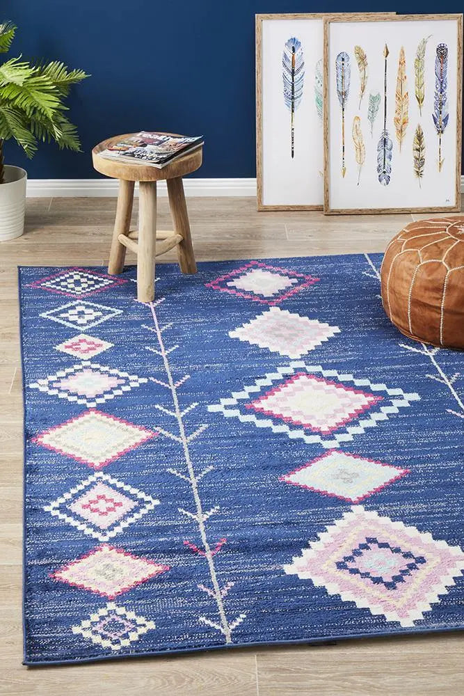 Zara 760 Navy Rug Unitex