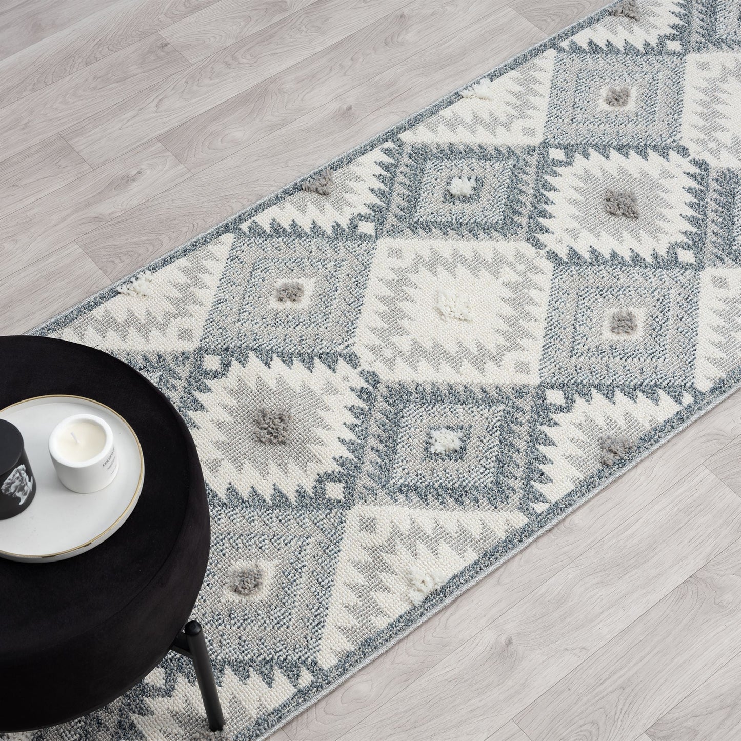 Cottage 543 Pebble Runner Saray Rugs